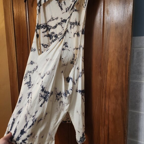 Forever 21 plus tie dye tank top Sz 1x - Picture 4 of 5